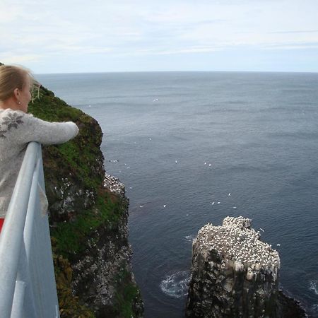 Guesthouse Lyngholt Þórshöfn Bagian luar foto