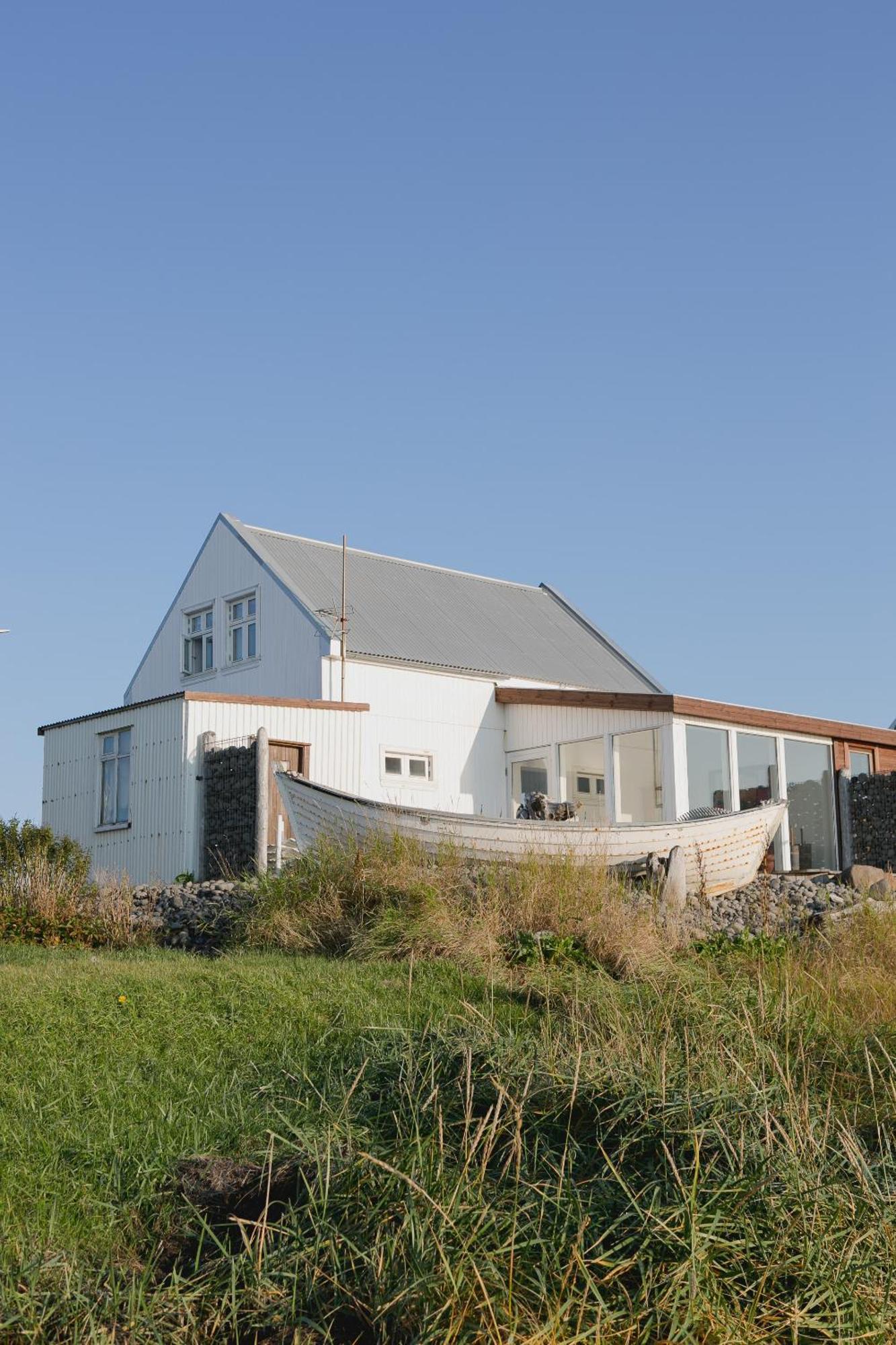 Guesthouse Lyngholt Þórshöfn Bagian luar foto
